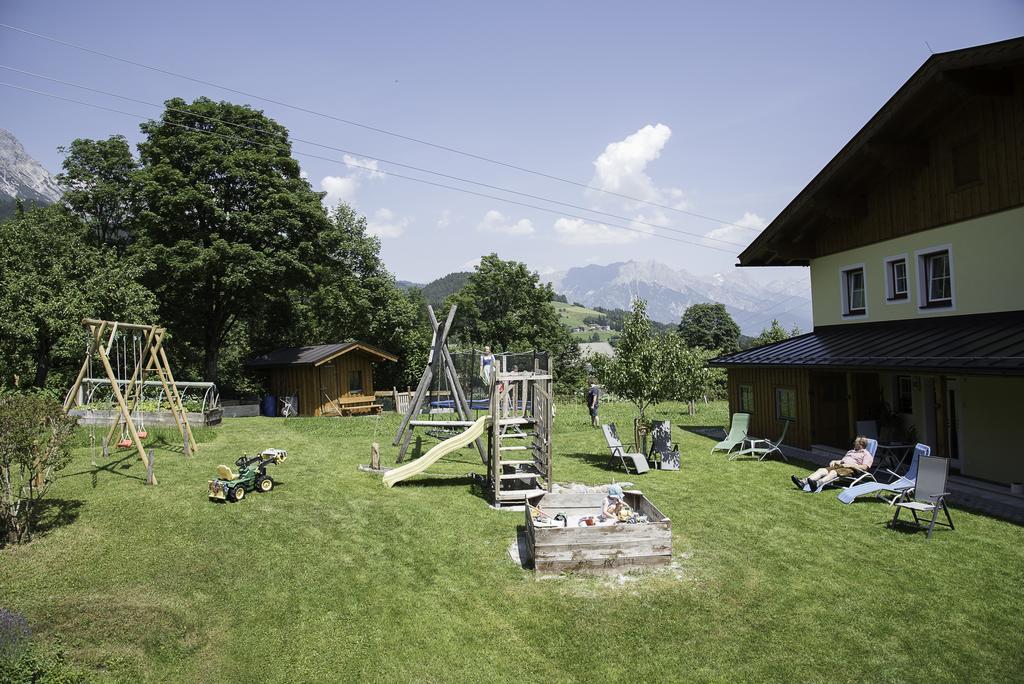 Gasthof Brentwirt Pensionat Leogang Exteriör bild
