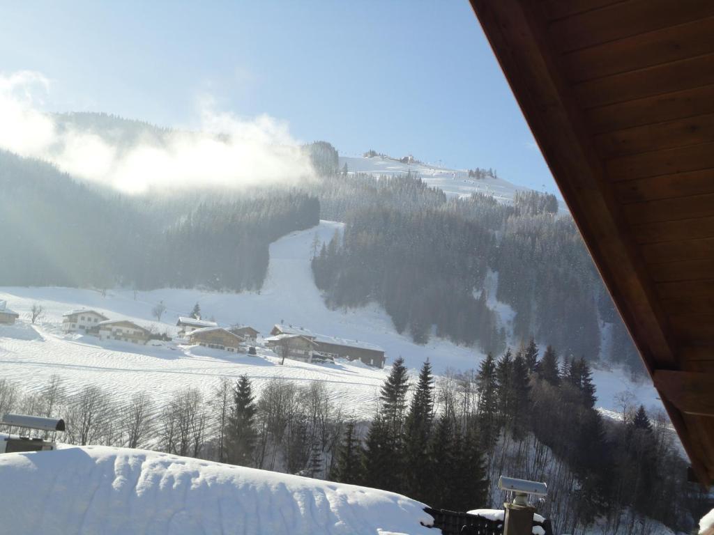 Gasthof Brentwirt Pensionat Leogang Rum bild