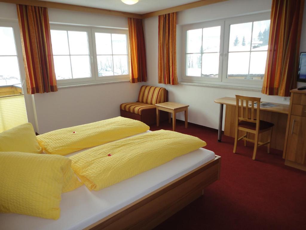 Gasthof Brentwirt Pensionat Leogang Rum bild